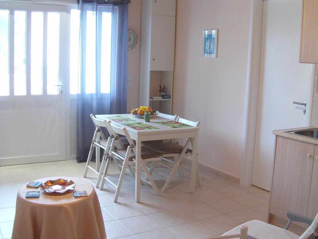 Helen'S Cottage Petrochori  Екстериор снимка