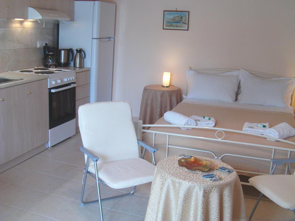 Helen'S Cottage Petrochori  Екстериор снимка